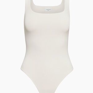 Ariztia Square Neck Bodysuit